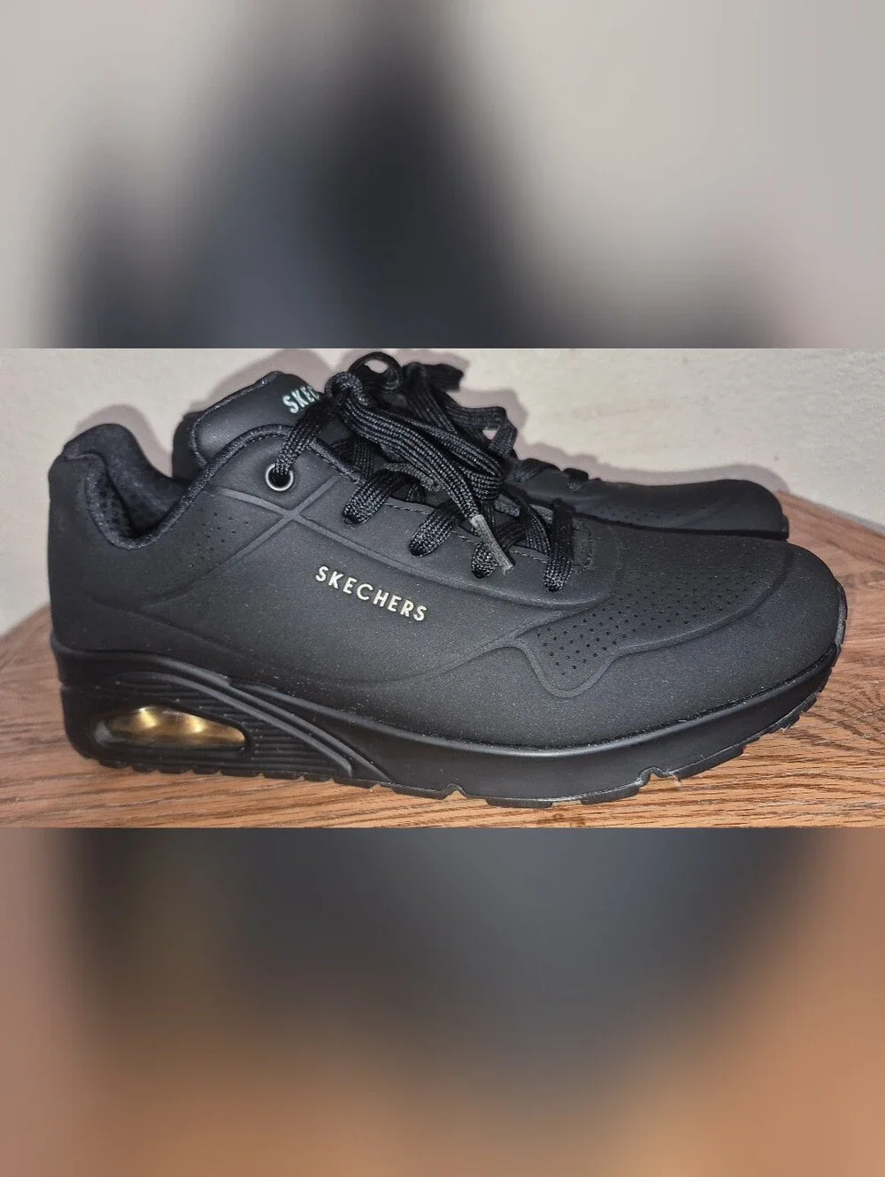 Women's Skechers Street Uno Stand on Air Sneaker Size 11